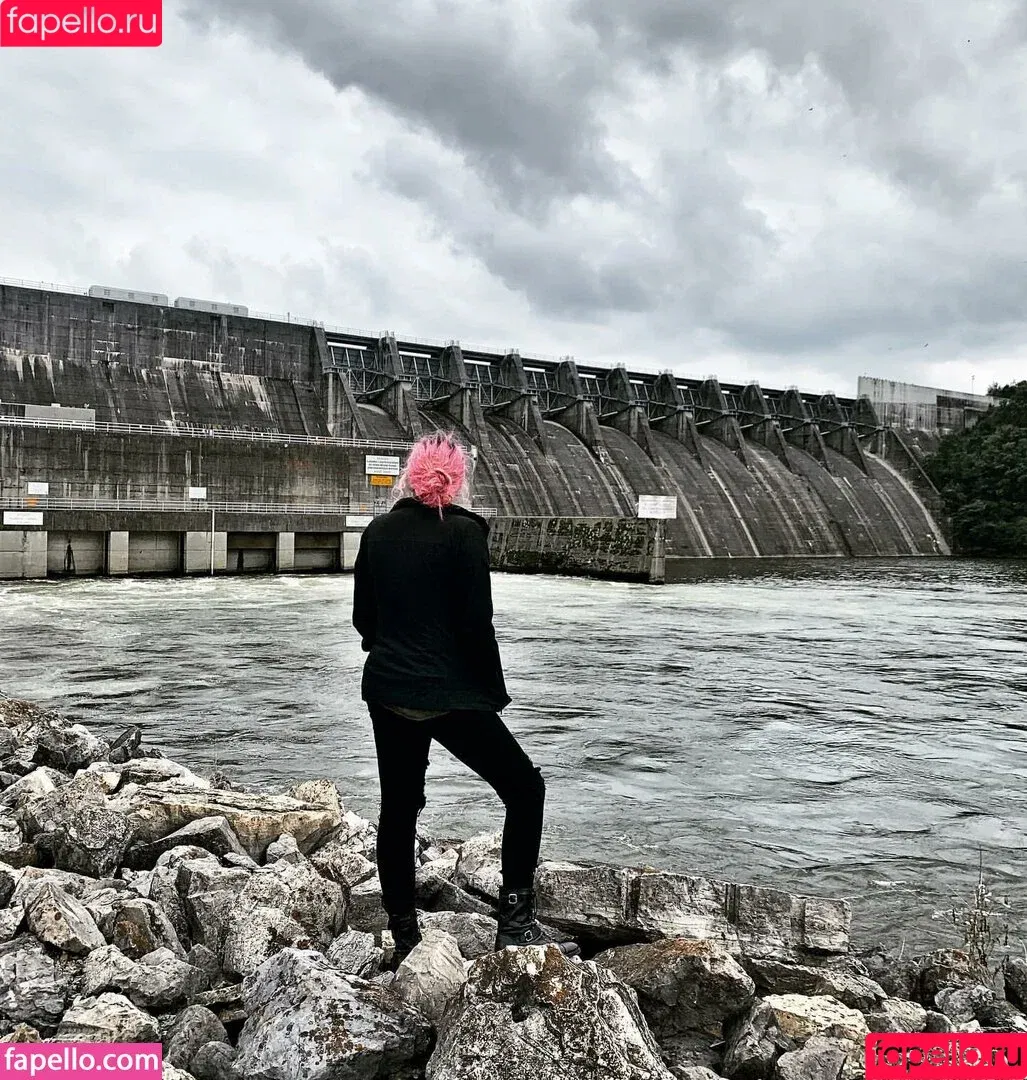 Serendipitoussav / bluecellophane / serendipitoussav___ Onlyfans Photo Gallery 