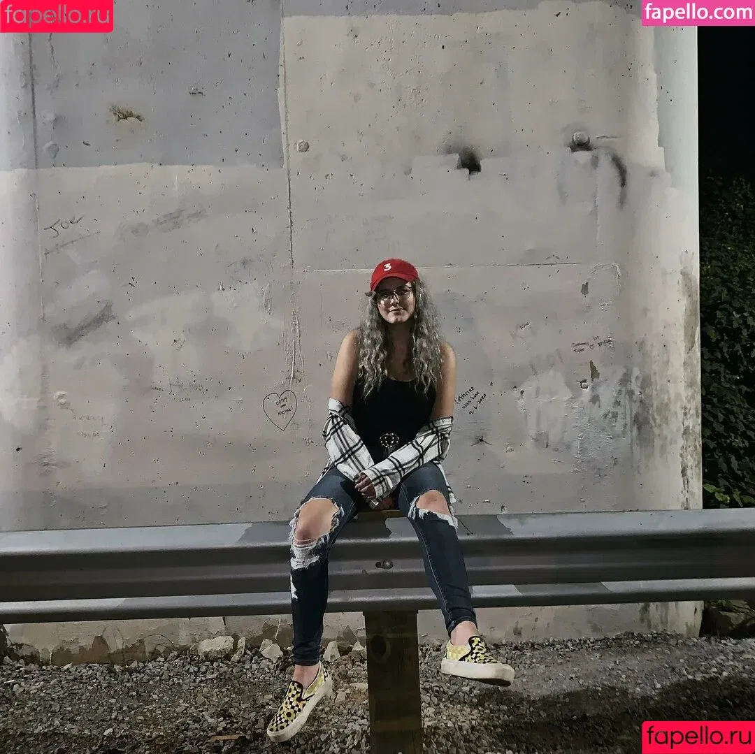 Serendipitoussav / bluecellophane / serendipitoussav___ Onlyfans Photo Gallery 