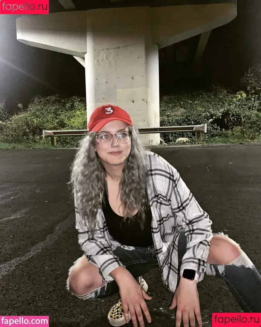 Serendipitoussav / bluecellophane / serendipitoussav___ Onlyfans Photo Gallery 