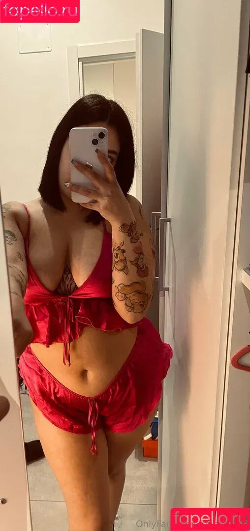 micaela98 Onlyfans Photo Gallery 