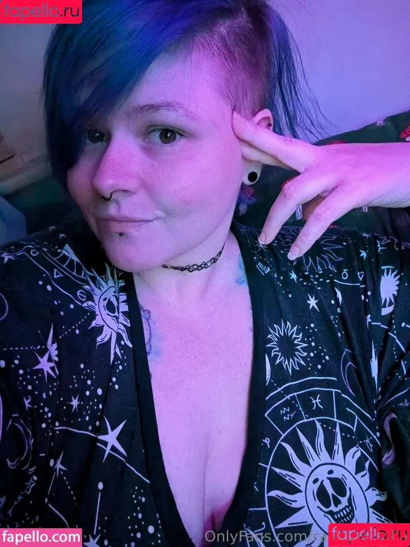 rainbow_zilla / rainbowzilla87 Onlyfans Photo Gallery 