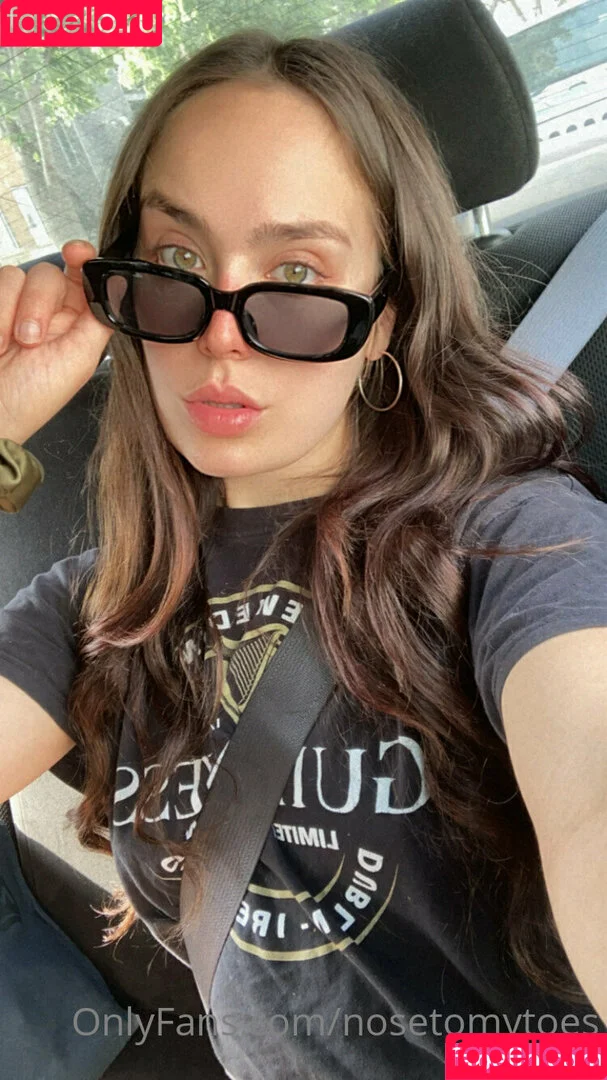 _prettypothead_ / bluntbarbie / itsleostar Onlyfans Photo Gallery 