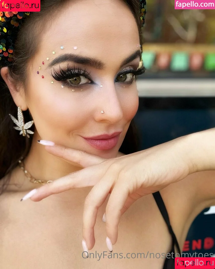 _prettypothead_ / bluntbarbie / itsleostar Onlyfans Photo Gallery 