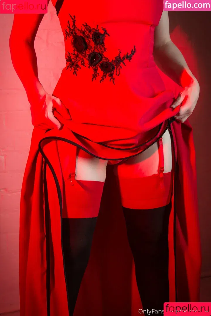 bombchel / shopbombchel Onlyfans Photo Gallery 