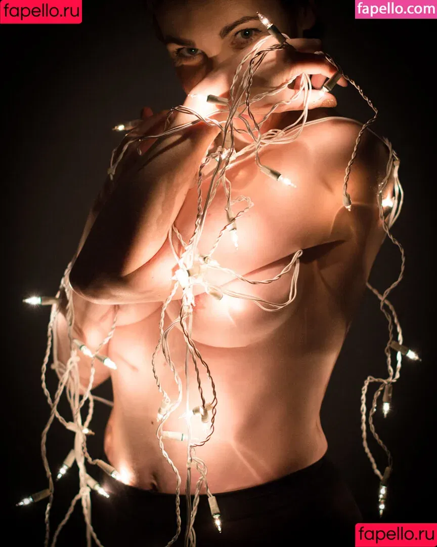 bombchel / shopbombchel Onlyfans Photo Gallery 