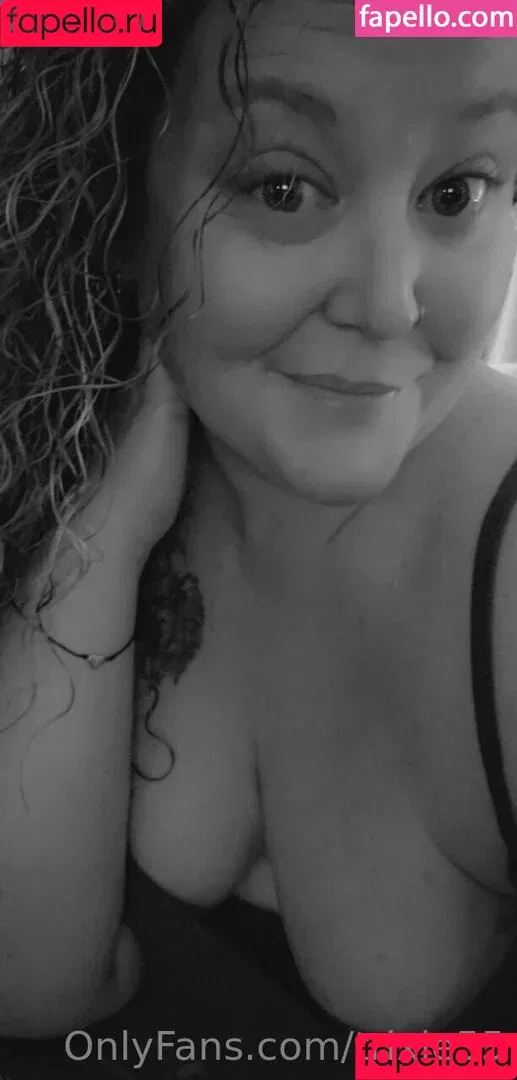 trixie55 Onlyfans Photo Gallery 