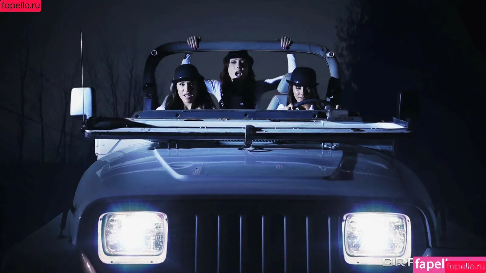 Zoe Voss / zoe_voss / zoe_voss_ Onlyfans Photo Gallery 