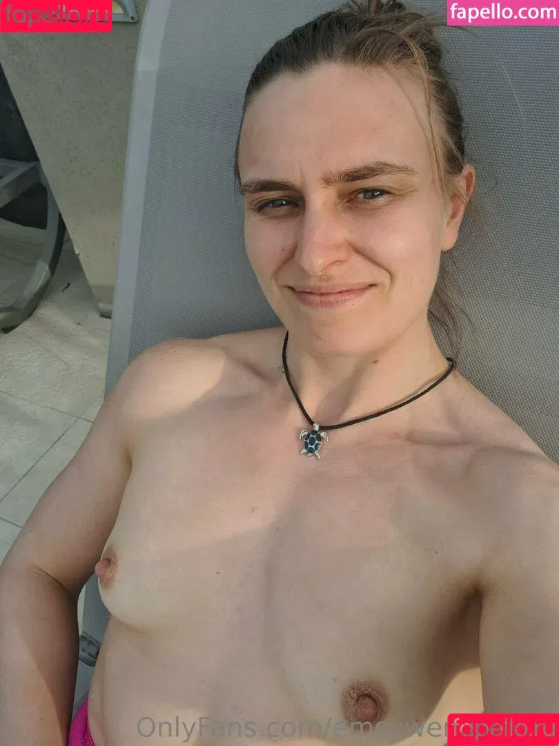 emsywemsyblue Onlyfans Photo Gallery 