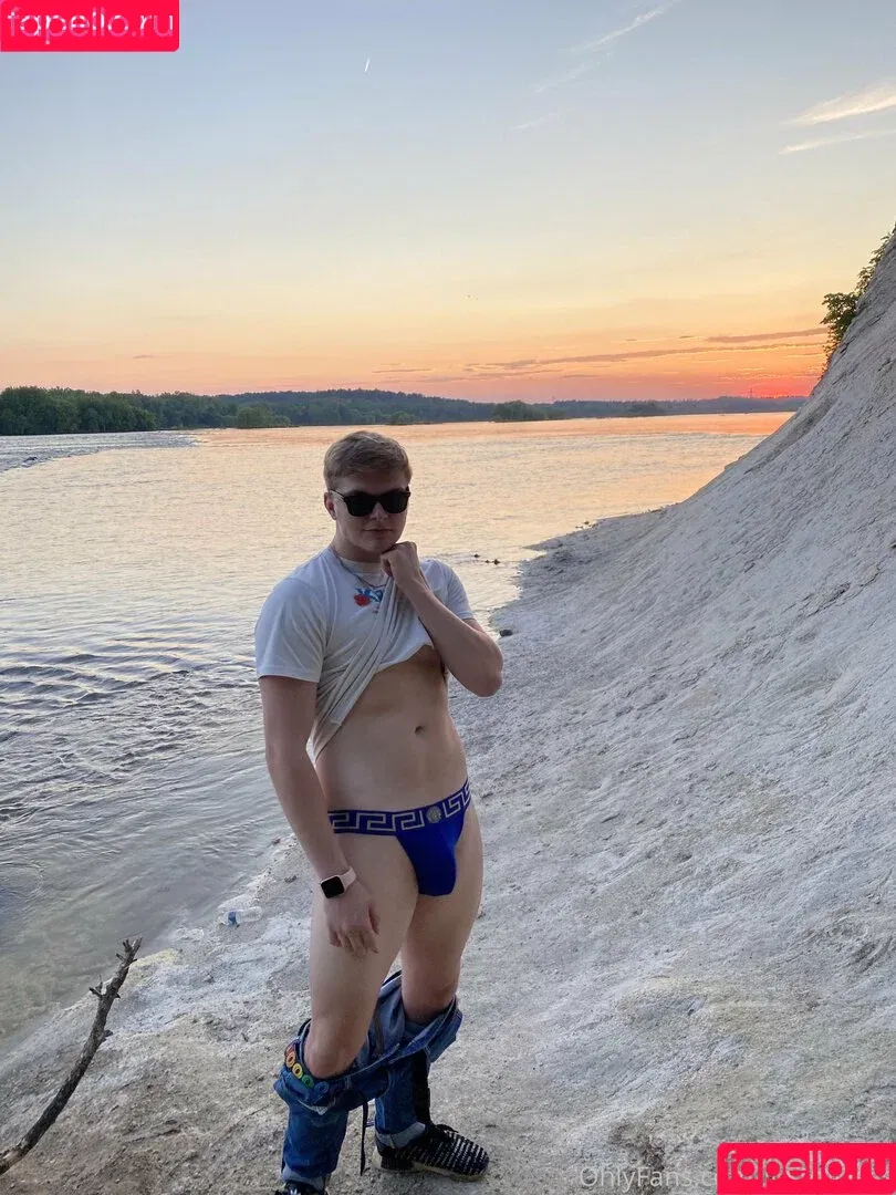 itsjustmyless / justmyless Onlyfans Photo Gallery 