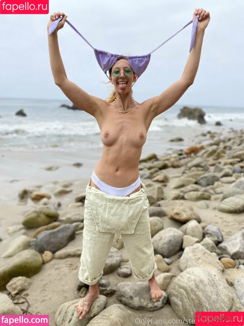 stephinspace2 / stephinspacefree Onlyfans Photo Gallery 