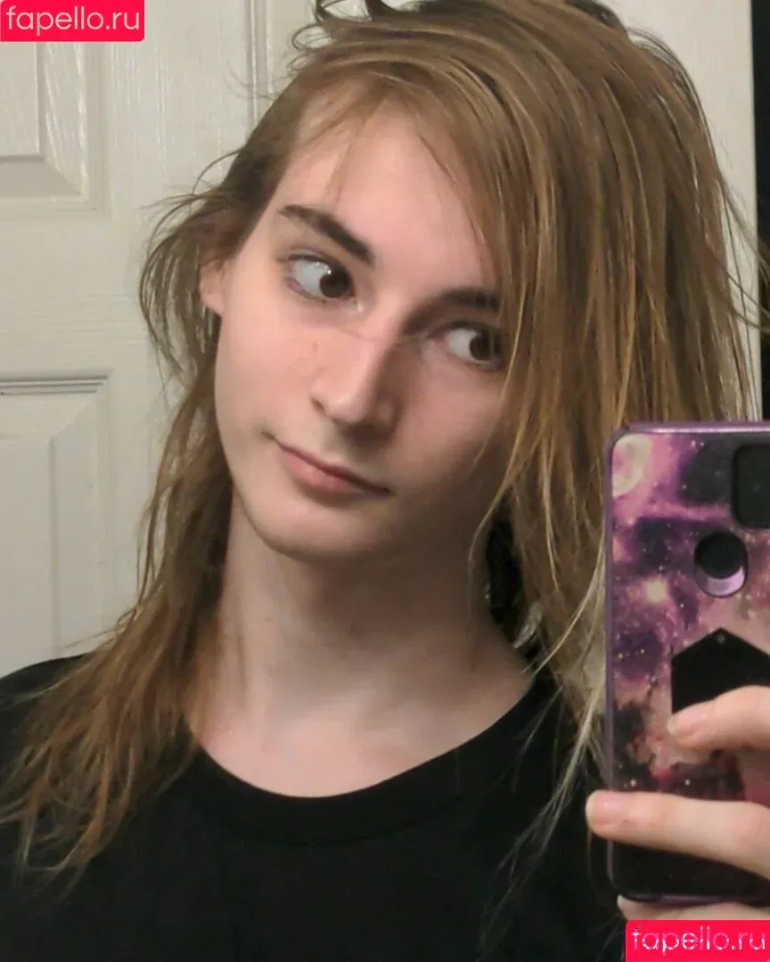 Clementine / clementinelea / yourclem Onlyfans Photo Gallery 