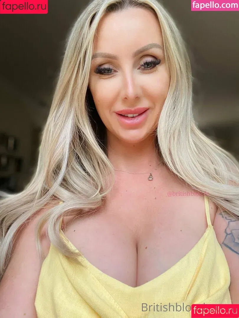 Ellie Jenkins / britishblonde Onlyfans Photo Gallery 