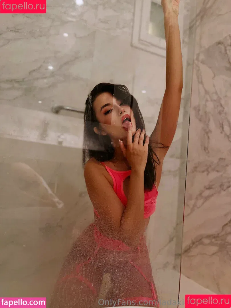 ladakinkykittyvip Onlyfans Photo Gallery 