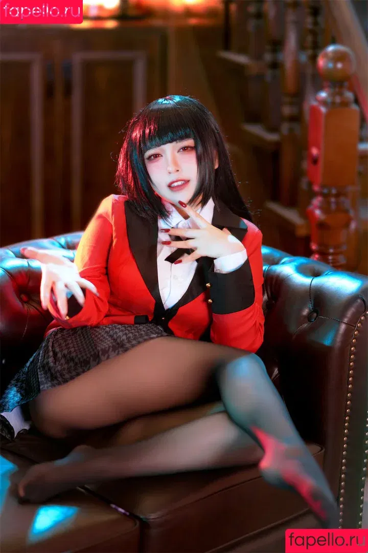 BANBANKO_ / Banbanko / 半半子 Onlyfans Photo Gallery 