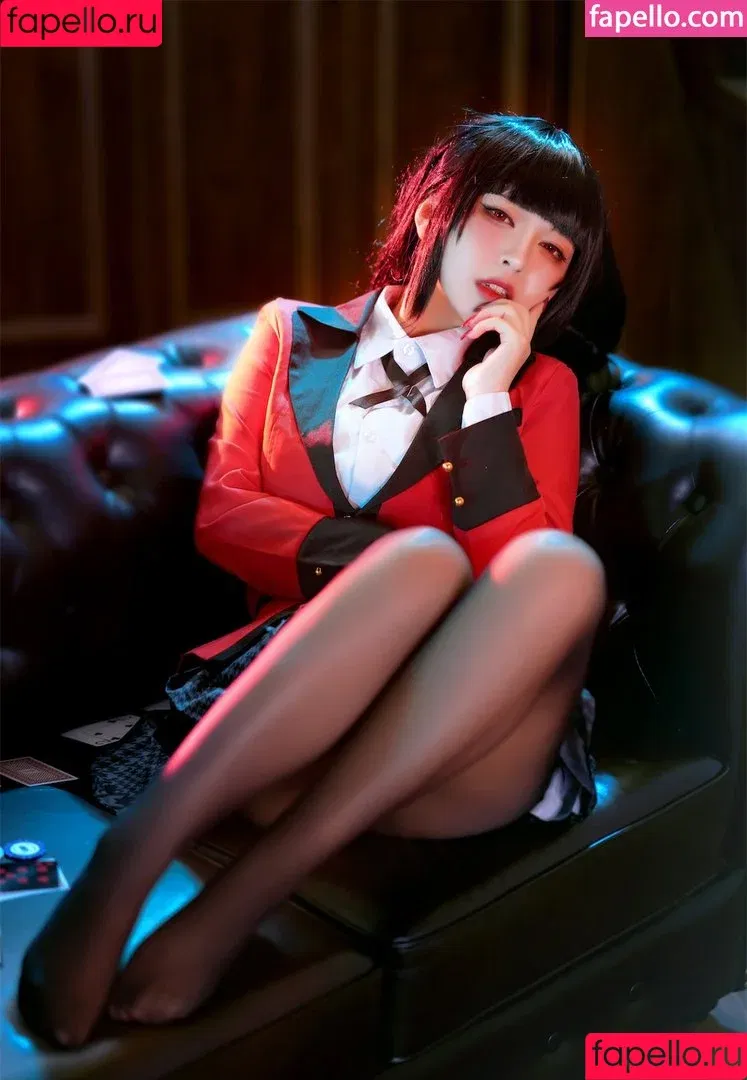 BANBANKO_ / Banbanko / 半半子 Onlyfans Photo Gallery 