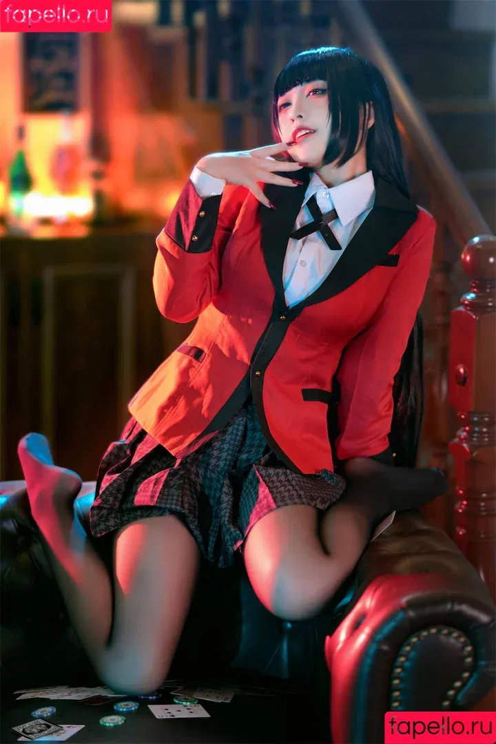 BANBANKO_ / Banbanko / 半半子 Onlyfans Photo Gallery 