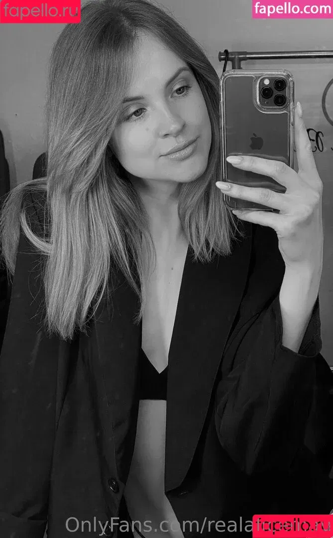 kirtigupta8522 / sweetheart_girl Onlyfans Photo Gallery 