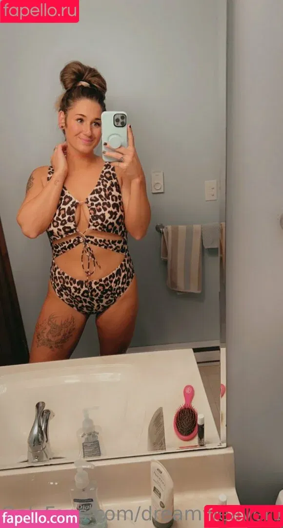 dreamweaver1996 / wrldvw1 Onlyfans Photo Gallery 