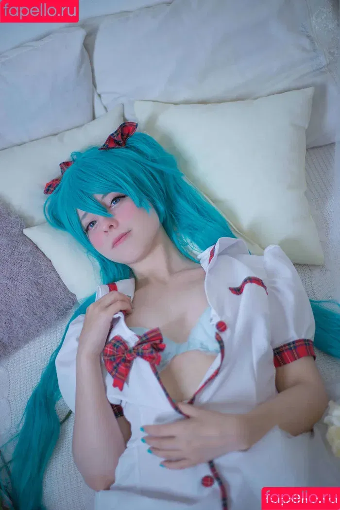 Saya Scarlet / SayaScarlet01 / saya_scarlet / sayascarlet Onlyfans Photo Gallery 