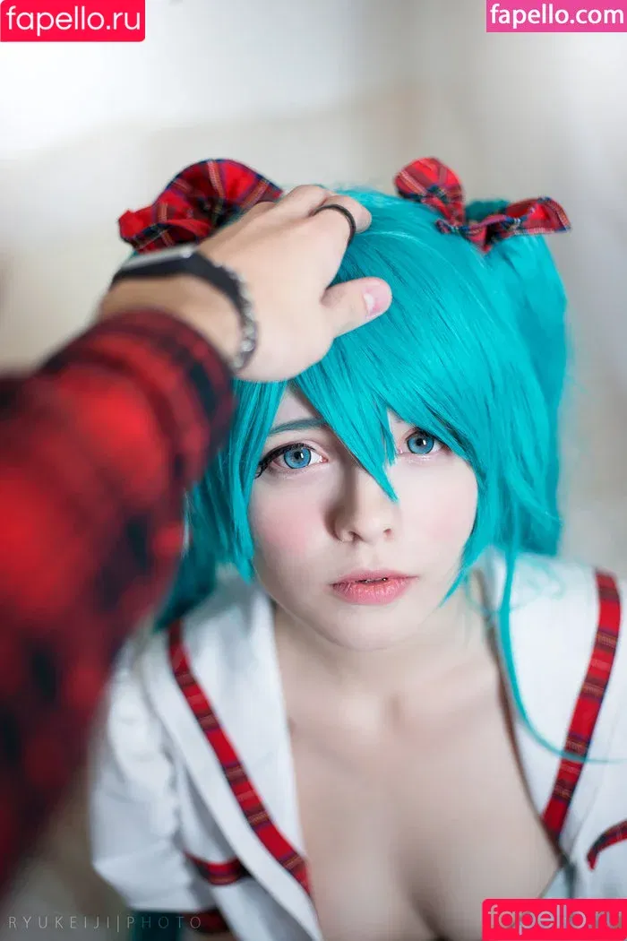 Saya Scarlet / SayaScarlet01 / saya_scarlet / sayascarlet Onlyfans Photo Gallery 