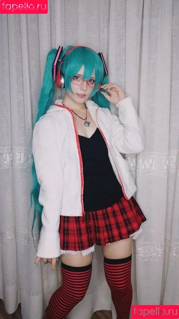 Saya Scarlet / SayaScarlet01 / saya_scarlet / sayascarlet Onlyfans Photo Gallery 