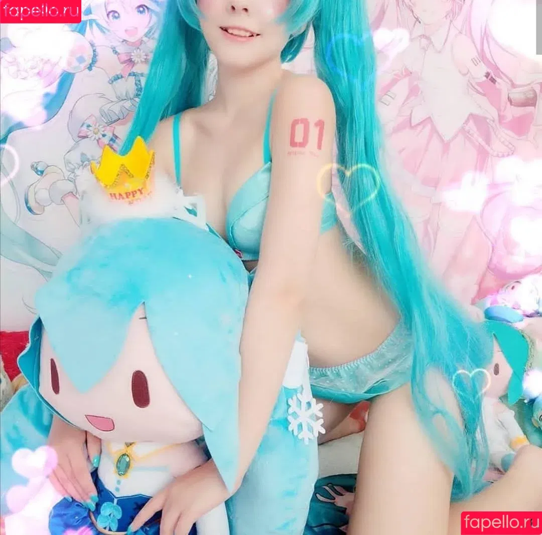 Saya Scarlet / SayaScarlet01 / saya_scarlet / sayascarlet Onlyfans Photo Gallery 