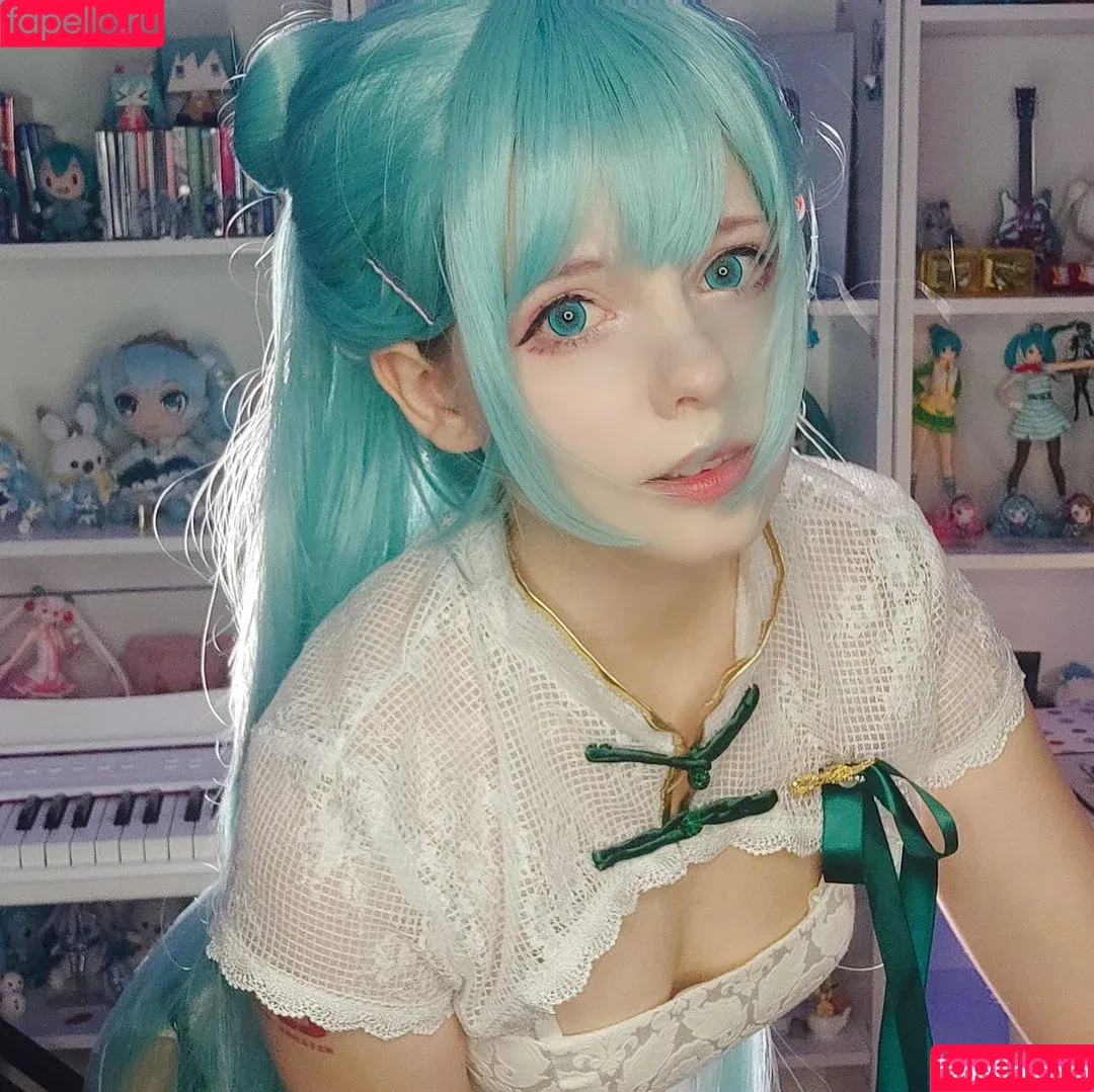 Saya Scarlet / SayaScarlet01 / saya_scarlet / sayascarlet Onlyfans Photo Gallery 