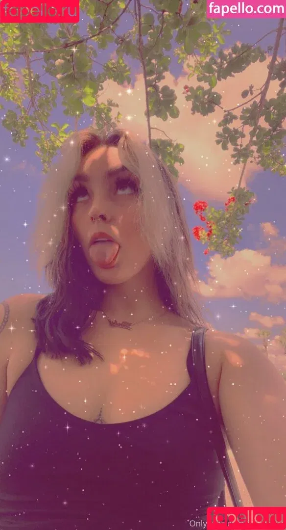 imbxbyxo / imbxbyxx Onlyfans Photo Gallery 