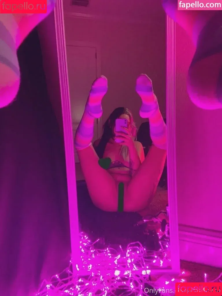 imbxbyxo / imbxbyxx Onlyfans Photo Gallery 