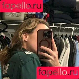 BratttyB Onlyfans Photo Gallery 