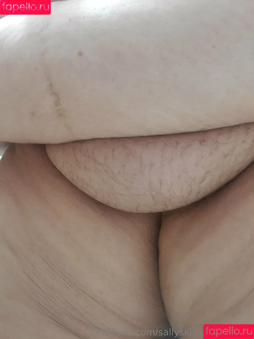 sallyskellington1328 / tommy_tc21 Onlyfans Photo Gallery 