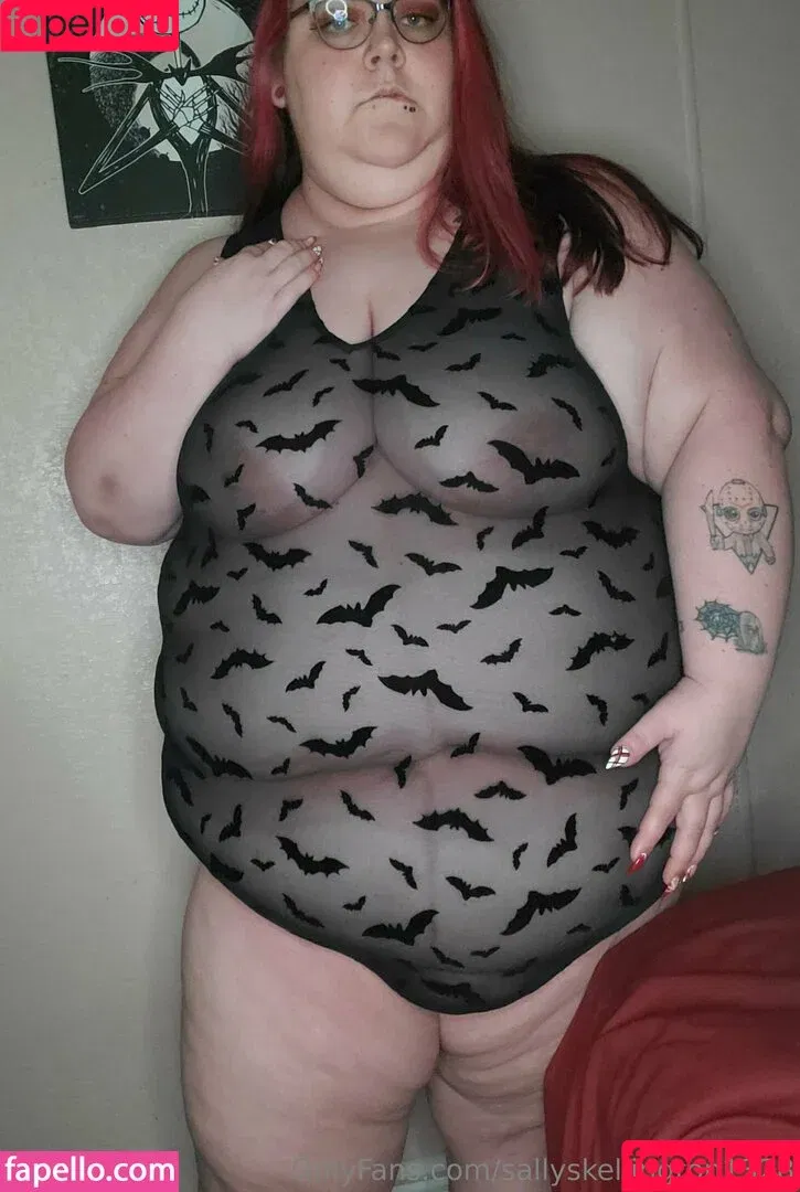 sallyskellington1328 / tommy_tc21 Onlyfans Photo Gallery 