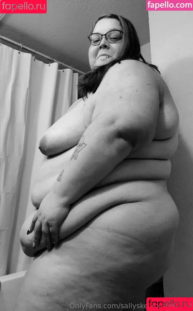 sallyskellington1328 / tommy_tc21 Onlyfans Photo Gallery 