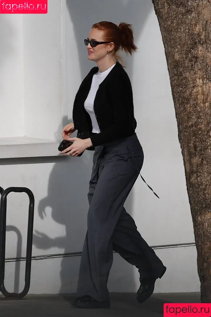 Madelaine Petsch / madelainepetsch / madelame Onlyfans Photo Gallery 