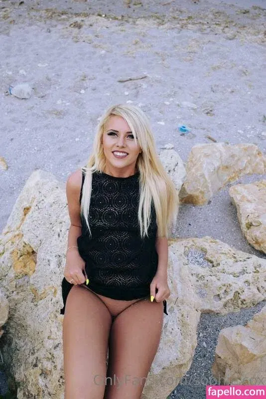 Sophie Onlyfans Photo Gallery 