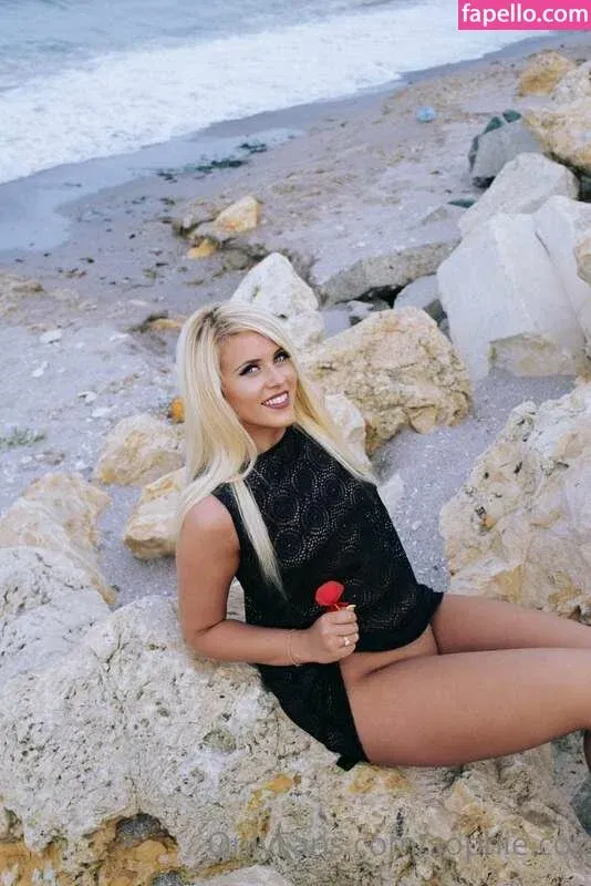 Sophie Onlyfans Photo Gallery 