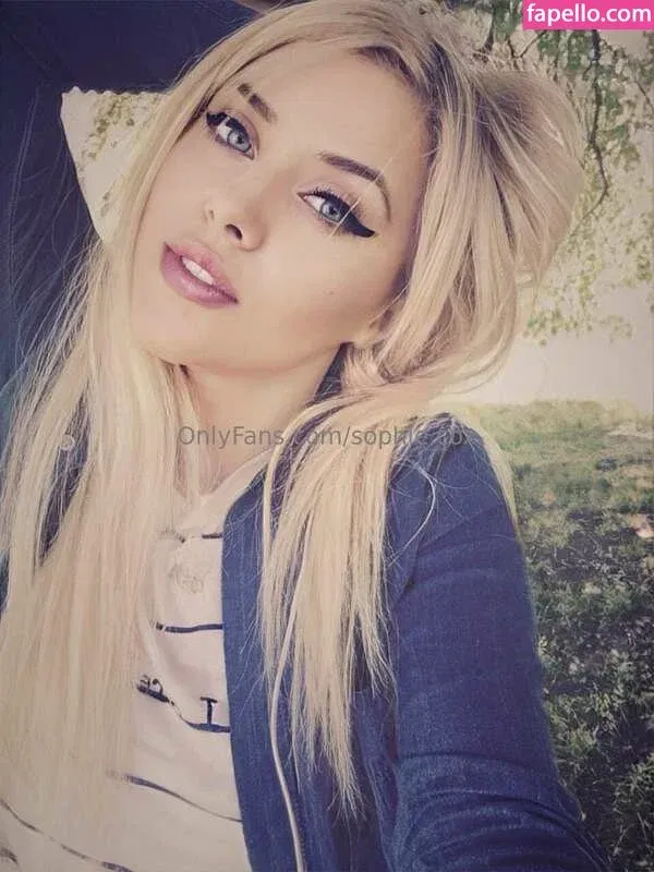 Sophie Onlyfans Photo Gallery 