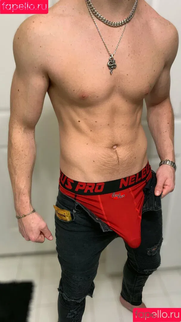 redriotfree / redriotnsfw Onlyfans Photo Gallery 