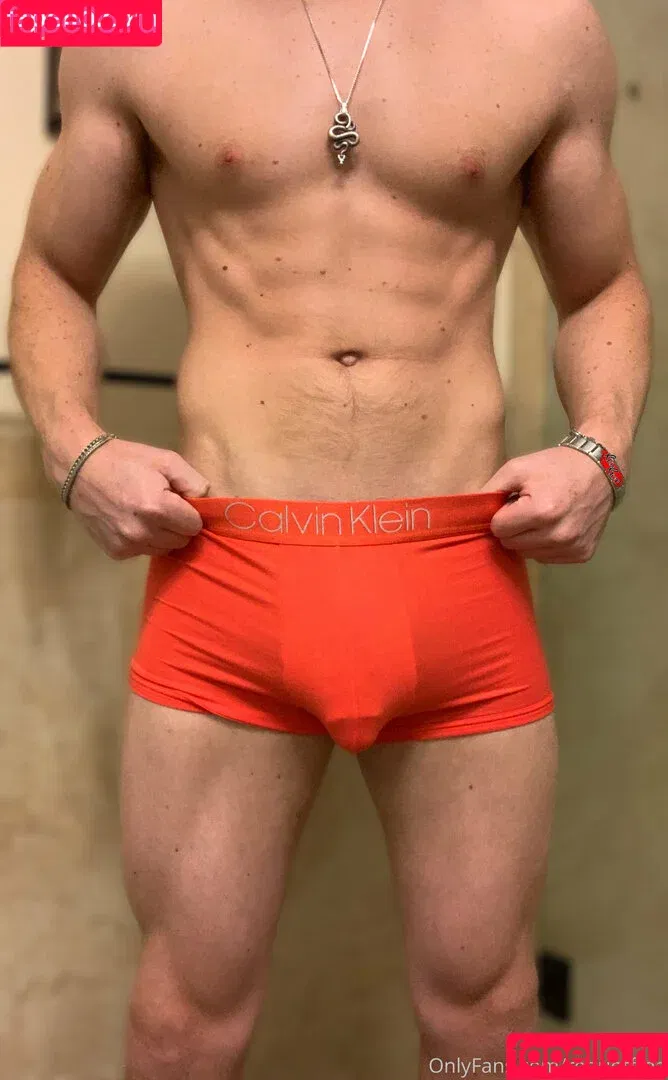 redriotfree / redriotnsfw Onlyfans Photo Gallery 