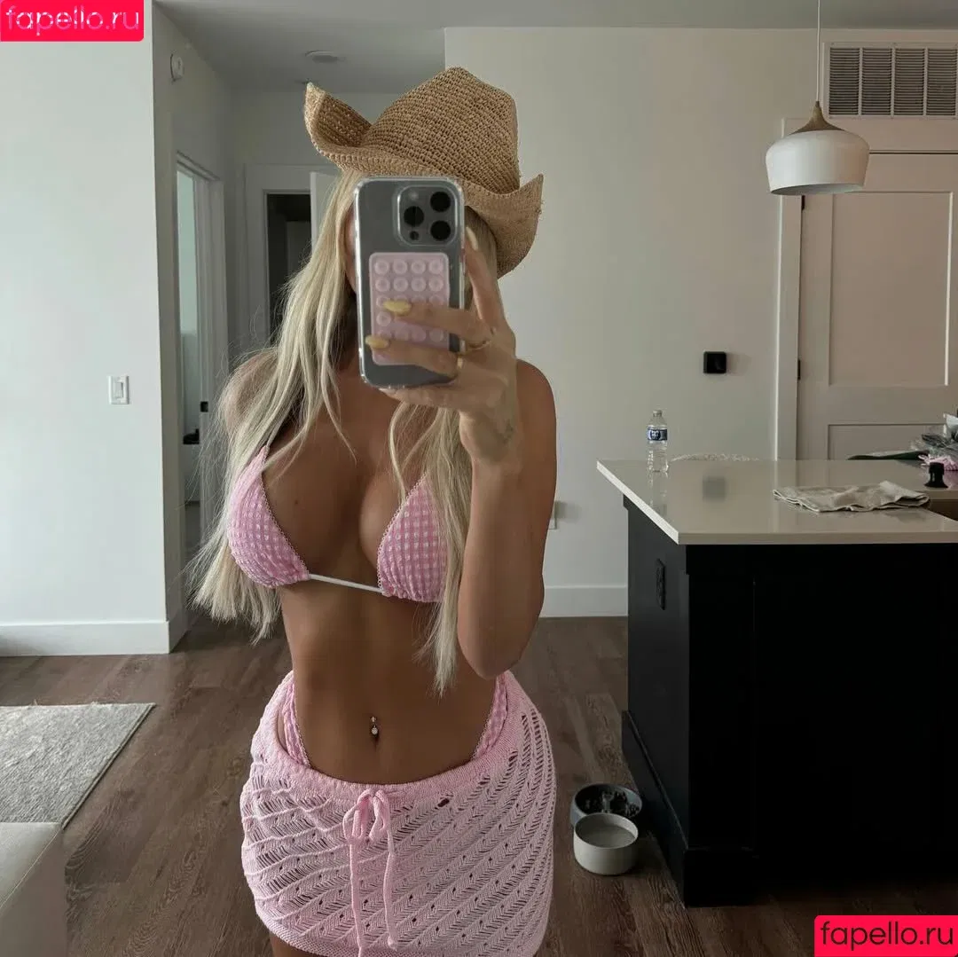 juliannee.free / juliannehopee Onlyfans Photo Gallery 