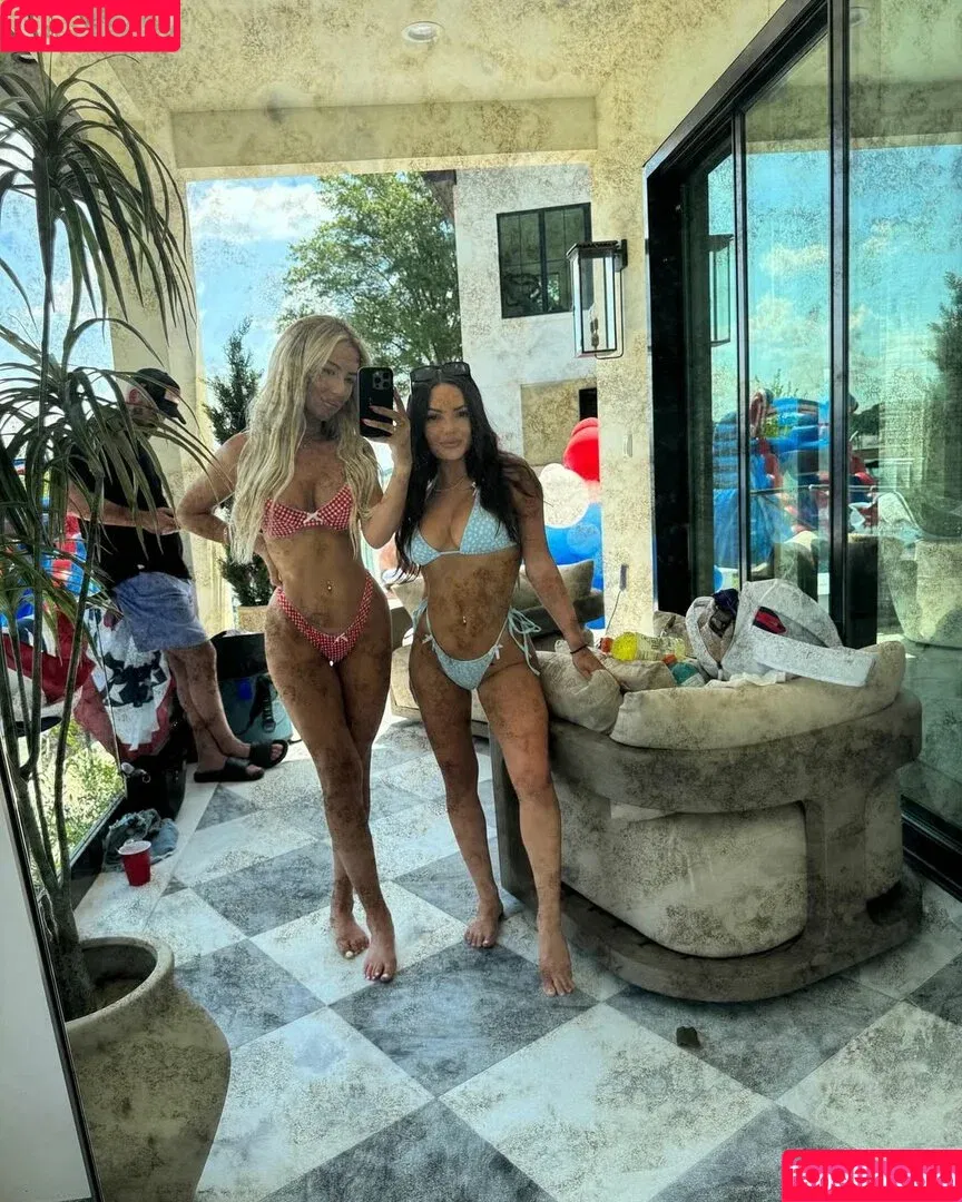 juliannee.free / juliannehopee Onlyfans Photo Gallery 