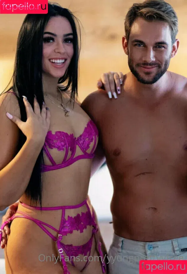 Callipygian / Katana Grey / TheKatanaGrey / yyungprettyy Onlyfans Photo Gallery 