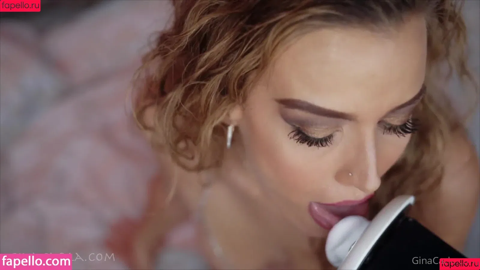 Gina Carla / GinaCarla / GinaCarlaSwiss / ginacarlatv Onlyfans Photo Gallery 