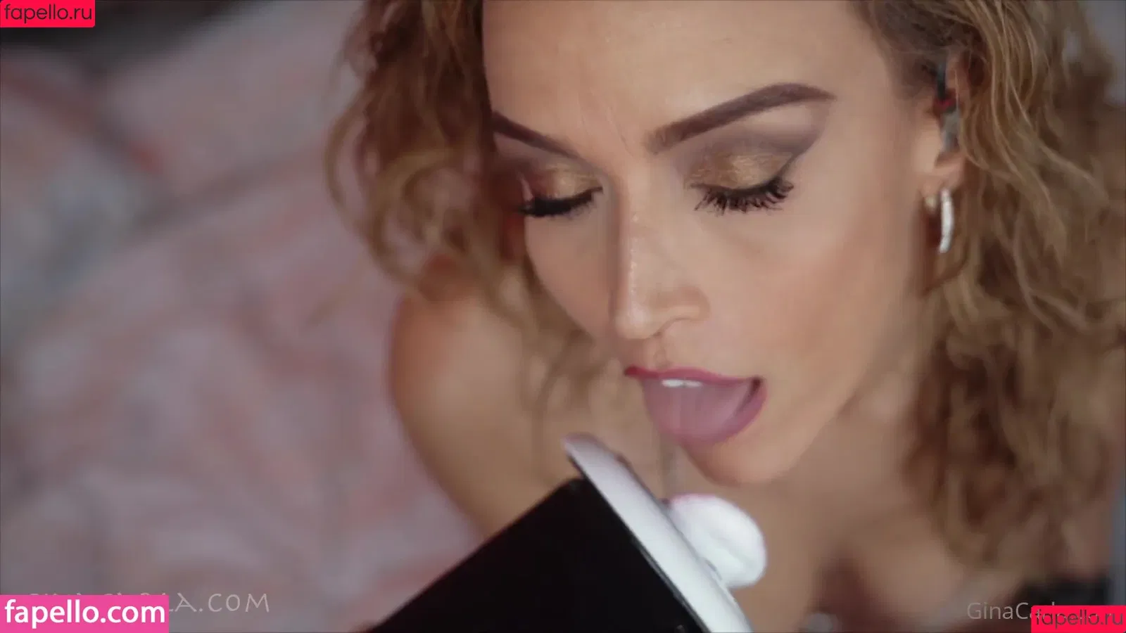 Gina Carla / GinaCarla / GinaCarlaSwiss / ginacarlatv Onlyfans Photo Gallery 