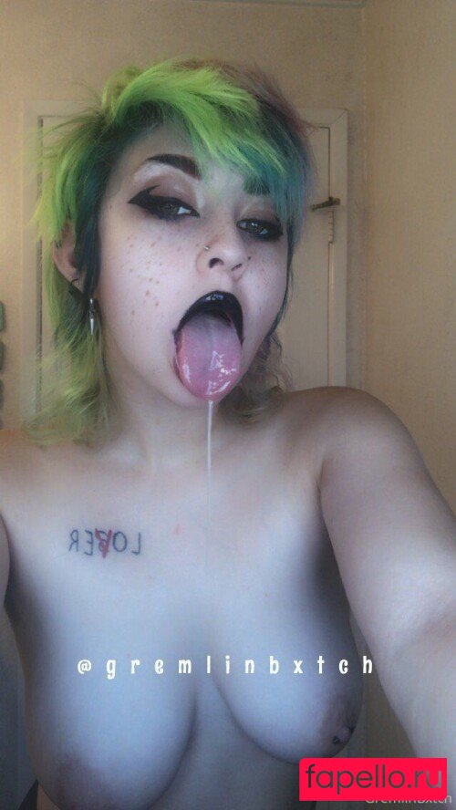 boozy.gremlin Nude Onlyfans Photo 5
