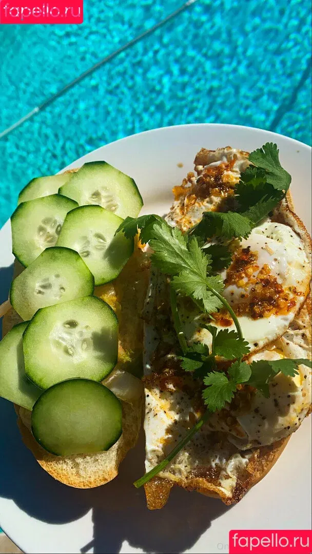 itslindavo / lindavo Onlyfans Photo Gallery 