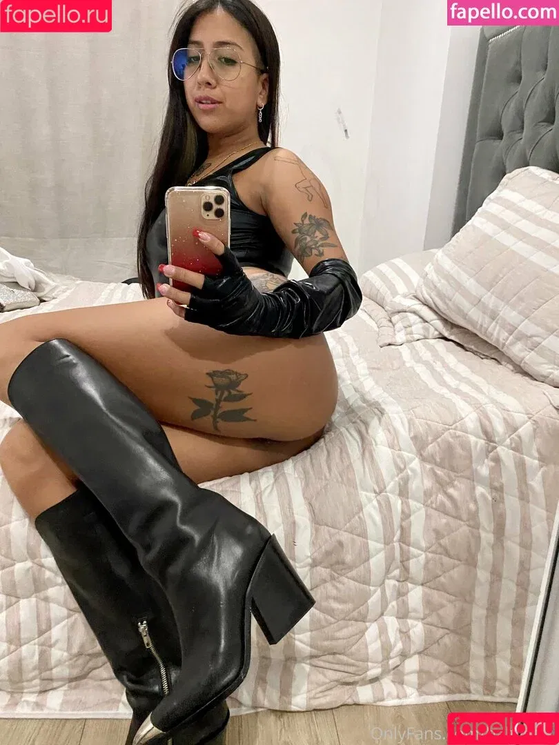 babygalsi / shopbabygal Onlyfans Photo Gallery 