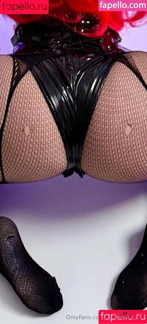 links / lunaticalwitch / lunaticalwitch.tv / lunaticalwitchx Onlyfans Photo Gallery 