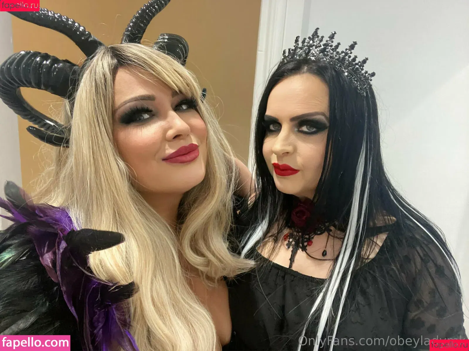 obeyladymk / obeyladymk_ Onlyfans Photo Gallery 