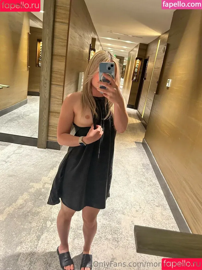 MormonBarbie / samantha_jo_rah Onlyfans Photo Gallery 